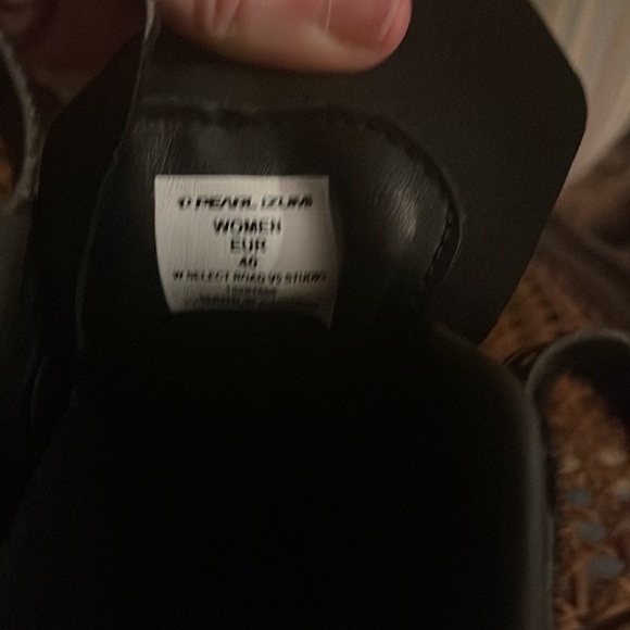 Pearl Izumi cycling shoes - Picture 6 of 6